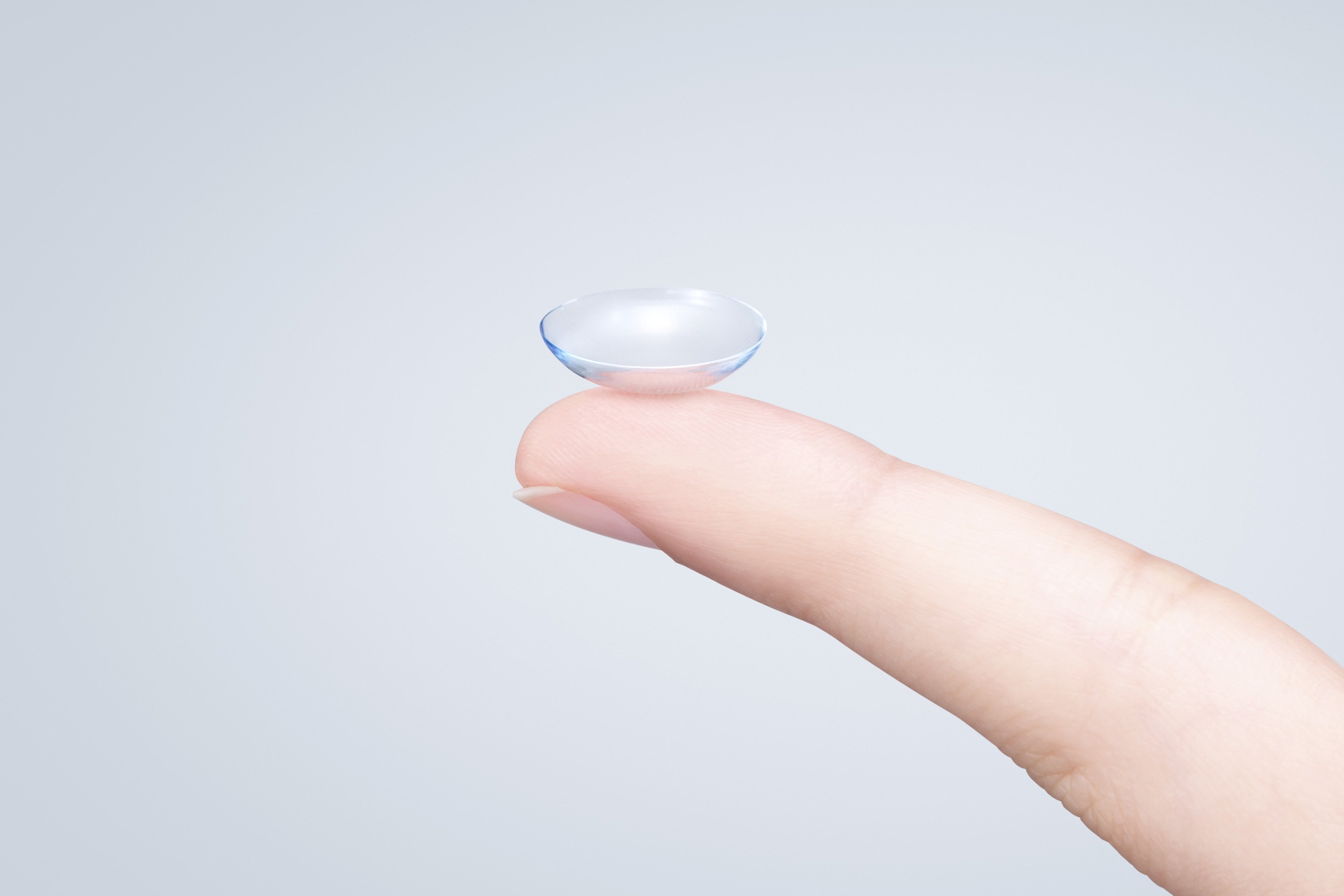 FlatPack_Foto_handling-stap3_lenzen-op-vinger